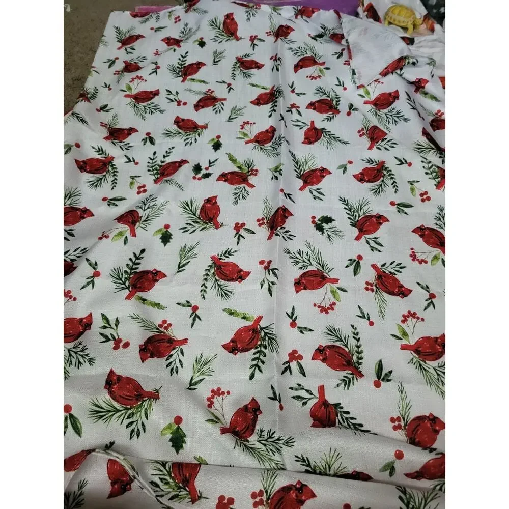 St Nicholas Square Red Cardinals Tablecloth Beautiful & Hand Towel